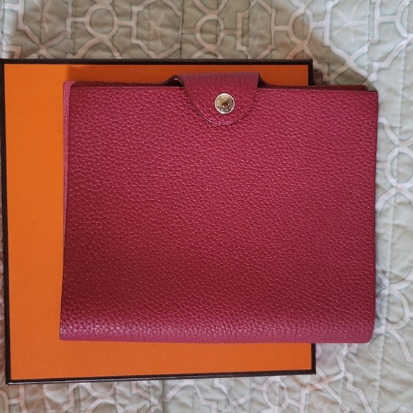 Hermes Ulysse PM Togo Agenda in EUC - Picture 2 of 7